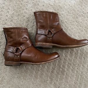 Frye leather boots.  Love them, but my legs are too thick to pull these off.
